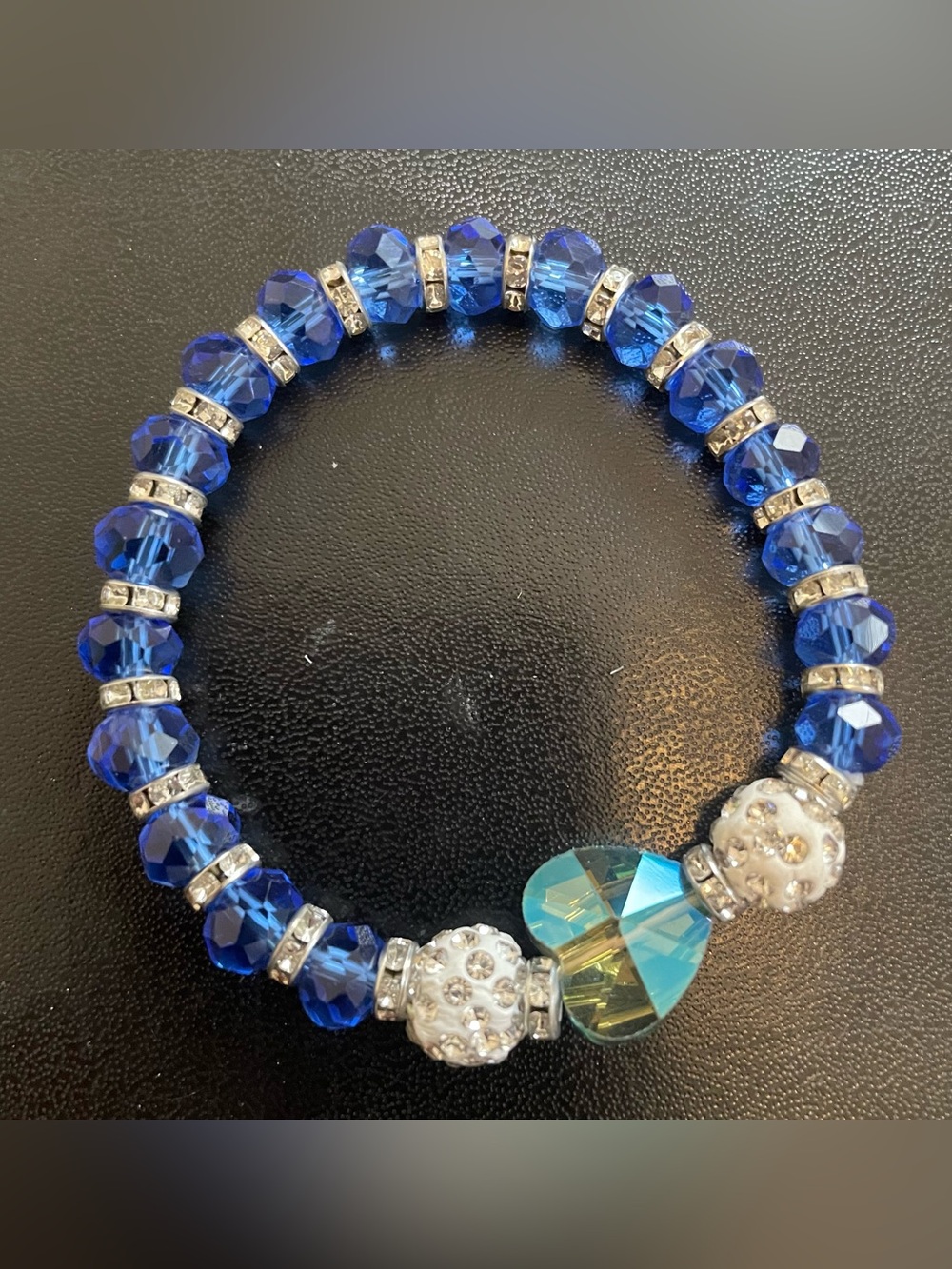 Czech Crystal Sapphire Blue Heart Bracelet 7”-8” stretchy NEW Gorgeous!